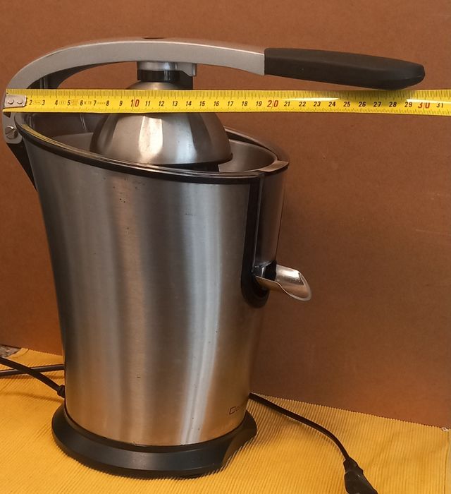 Exprimidor eléctrico