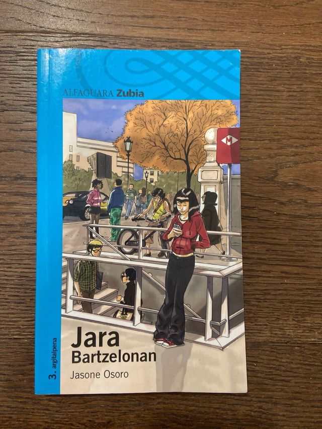 JARA 3 BARTZELONAN - ZUBIA (Basque Edition)