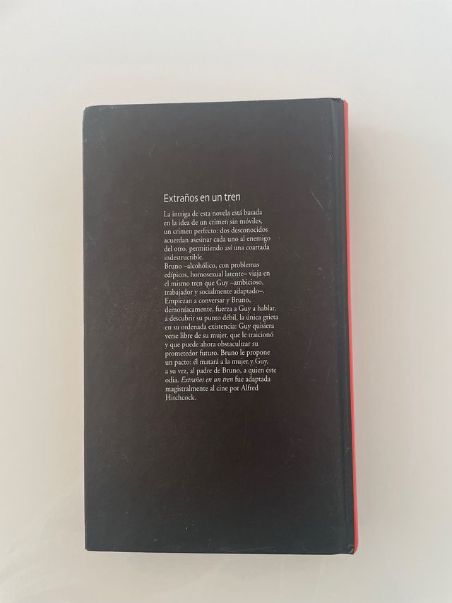 Extraños en un tren