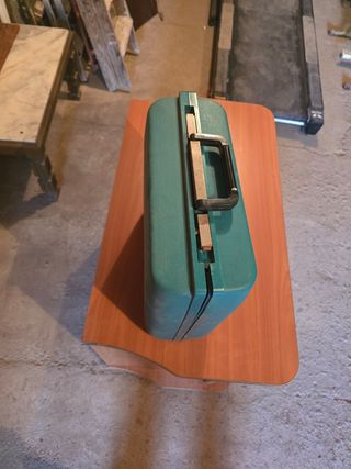 Maquina de escribir antigua