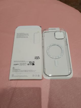 Funda Iphone 14 Plus clear case. MagSafe