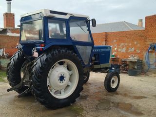  Tractor Ebro 6079                       