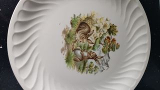 Bandeja muy grande 17euros, platos a 6 euros cada