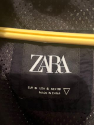 Cazadora Zara