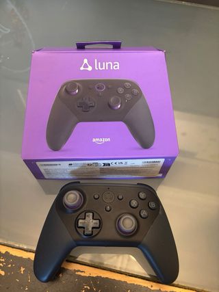 Mando Luna amazon