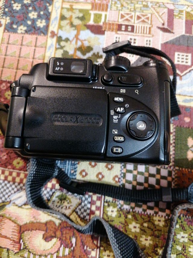 Macchina fotografica Nikon Coolpix 5400