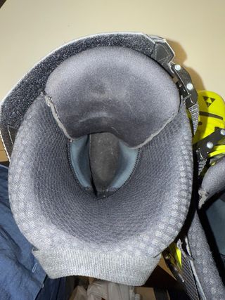 Sci scarponi.  FISCHER VACUUM FULL FIT 150.