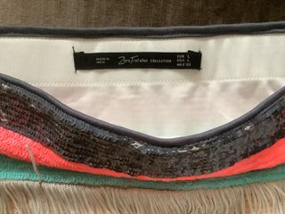 Falda de lentejuelas de Zara talla L