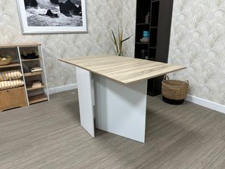 NUEVA MESA PLEGABLE PEQUEÑA