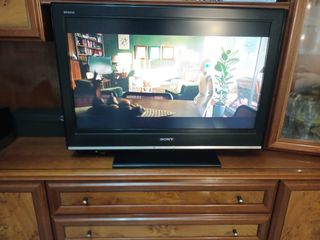 Televisión sony bravia 42"+regalo TDT