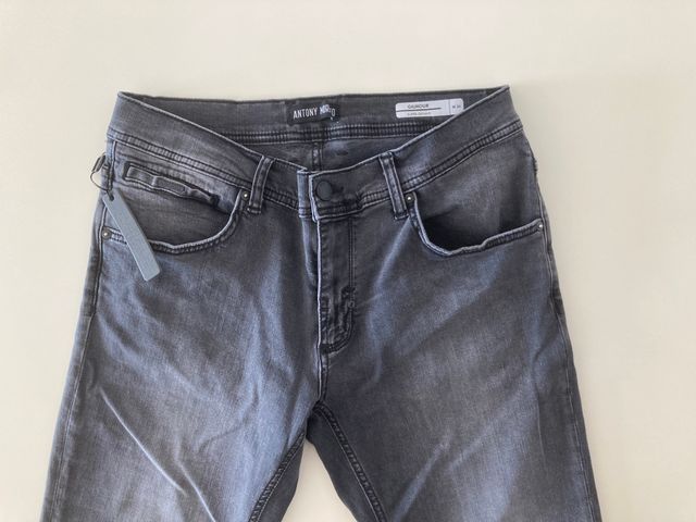 Antony Morato. Pantalón vaquero skinny. W32