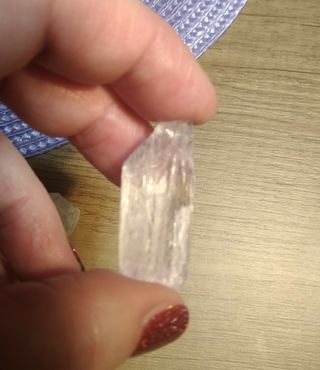 Lotto di pietre grezze naturali