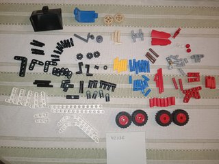 42116 technic skid steer loader.