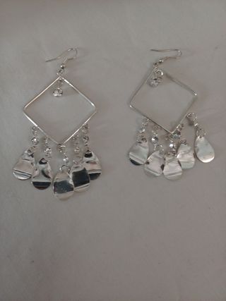 Pendientes largos