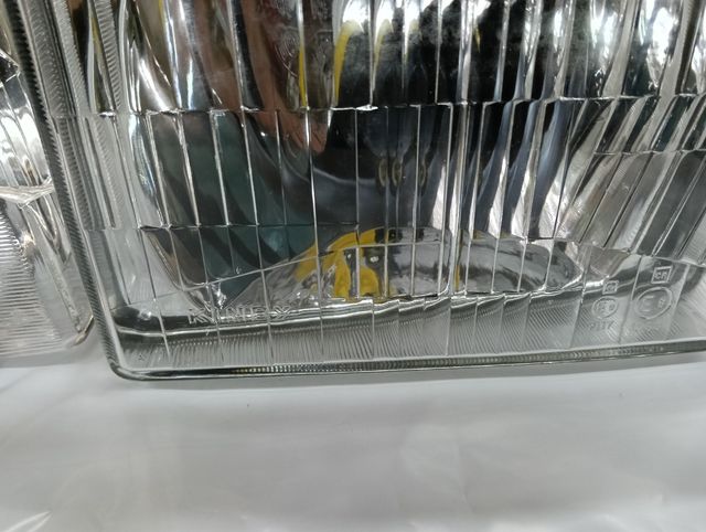 Juego faros SEAT Bocanegra NUEVOS Defecto