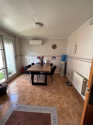 Limpieza de hogar, cuidados de ancianos y niños