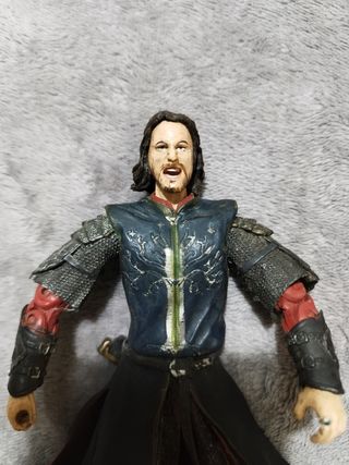 Aragorn Rey. 2002. Lotr. Esdla. Marvel Ent INC.