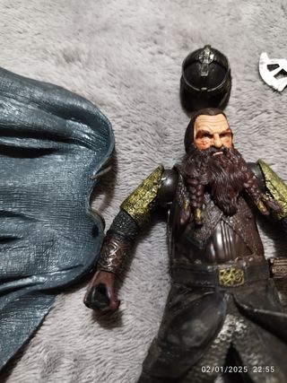 Gimli con capa. 2002. Lotr. Esdla. Marvel ent INC