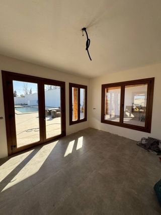 Ventanas y puertas