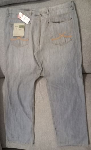 Pantalón vaquero talla 62