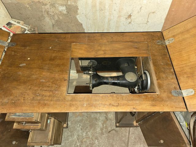 Oferta Máquina de coser Alfa