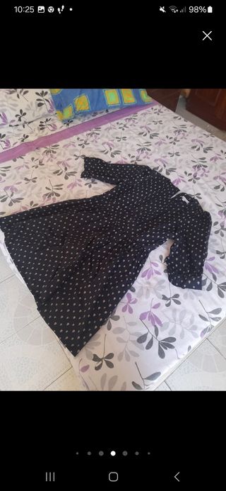 Lote de Vestidos, 20 euros.