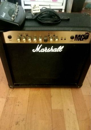 Marshall MG 30FX