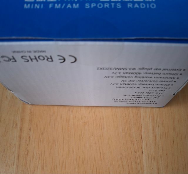 PRECINTADA‼️ Radio FM portátil