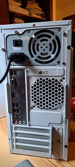 PC Sobremesa Hiditec Q3 Intel Pentium G Windows 11