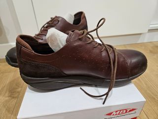 Zapatos marrones MBT invierno Talla 41
