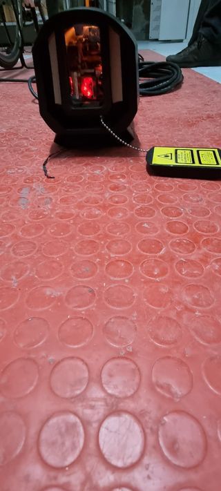 Laser per tubi Nikon