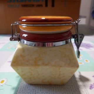 Portabiscotti con chiusura ermetica