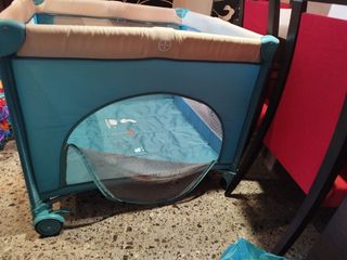 Parque infantil plegable.