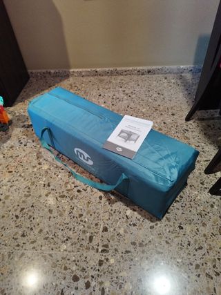 Parque infantil plegable.