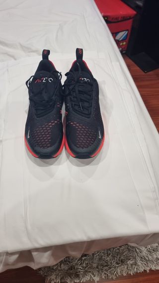 Nike Air Max 270