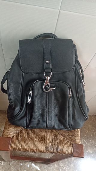 Mochila piel Victorio & Lucchino