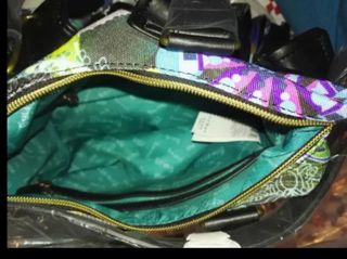Bolso exclusivo Desigual  a ESTRENAR.  