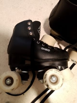 Patines 4 ruedas, protecciones, casco y bolsa niña