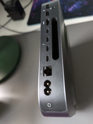 Apple Mac Mini Intel Core i5/8GB RAM/256GB SSD