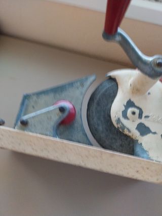 Cortador de fiambre antiguo