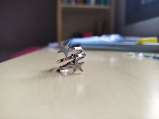 Anillo plateado