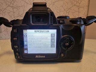 Nikon D40