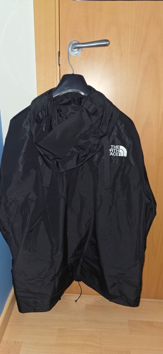 Paravientos the north face