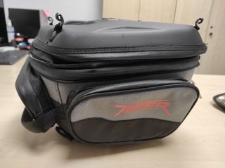 Bolsa sobre depósito Triumph Tiger 800