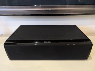 3 Altavoces Definitive Technology BP8040