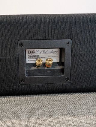 3 Altavoces Definitive Technology BP8040