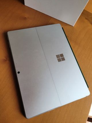 MICROSOFT SURFACE PRO 11