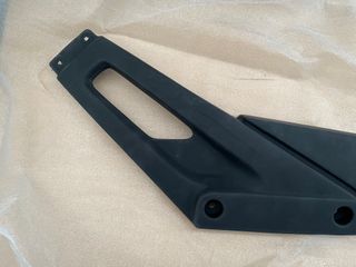 SOPORTE DERECHO GUARDABARROS BMW F650 97 F650ST