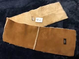 Bufanda UGG