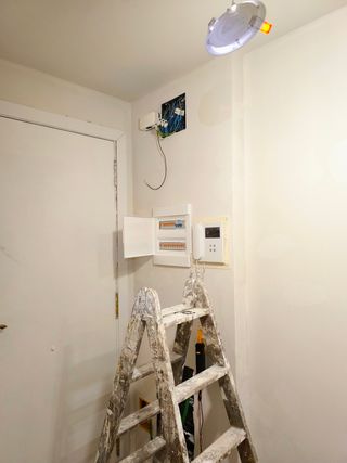 MANITAS - ELECTRICISTA - REPARACIÓNES ☎️607191821